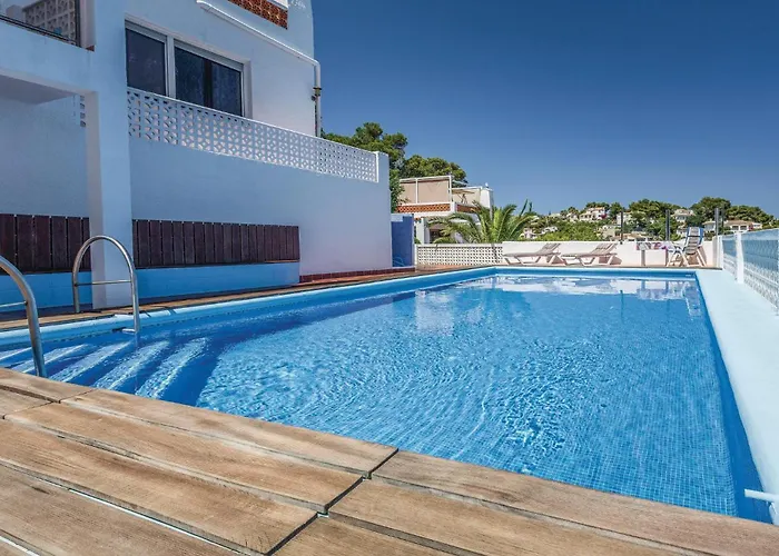 Costa Nova Semesterbostad